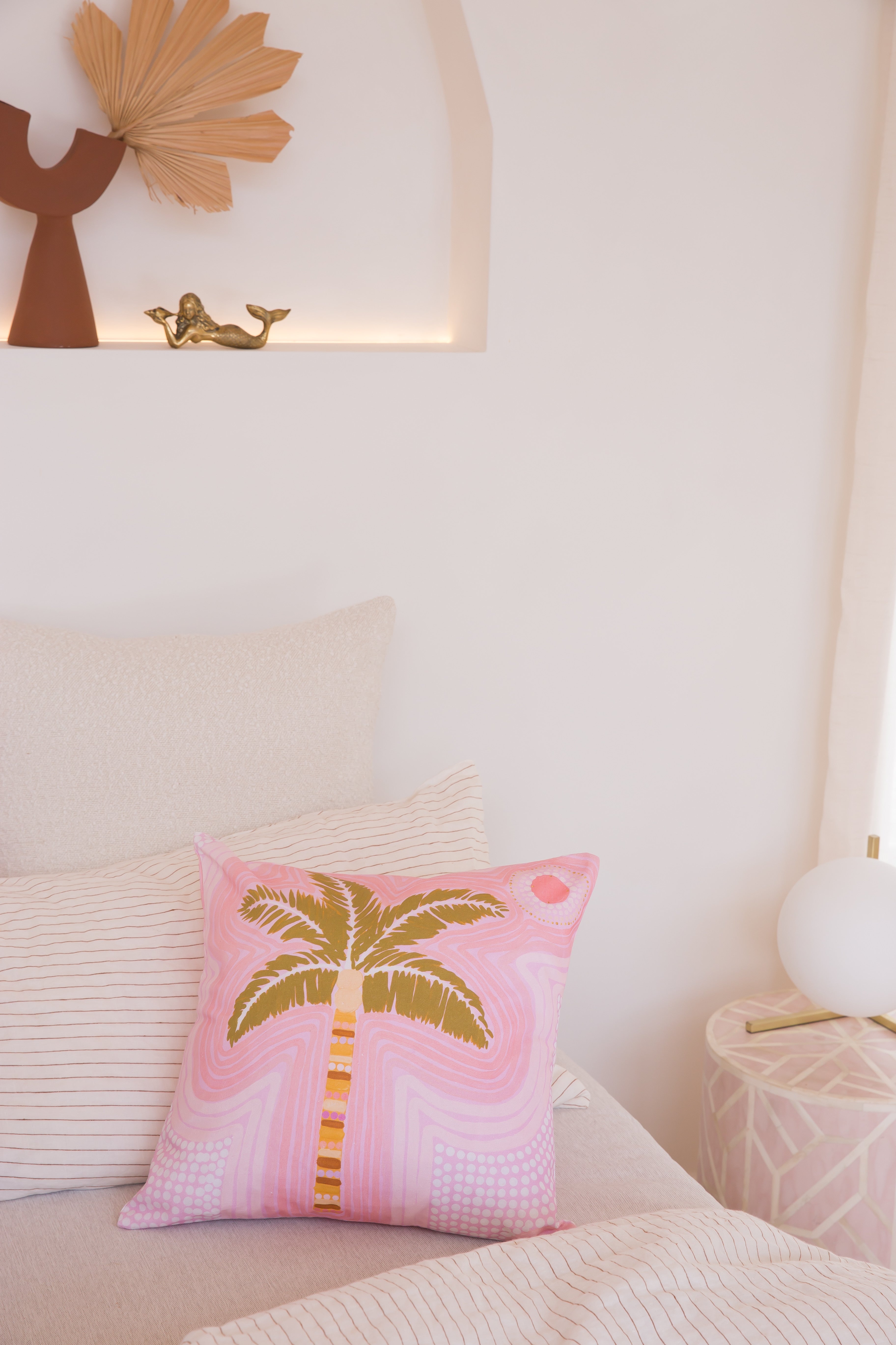 Aura Palm - Organic Art cushion