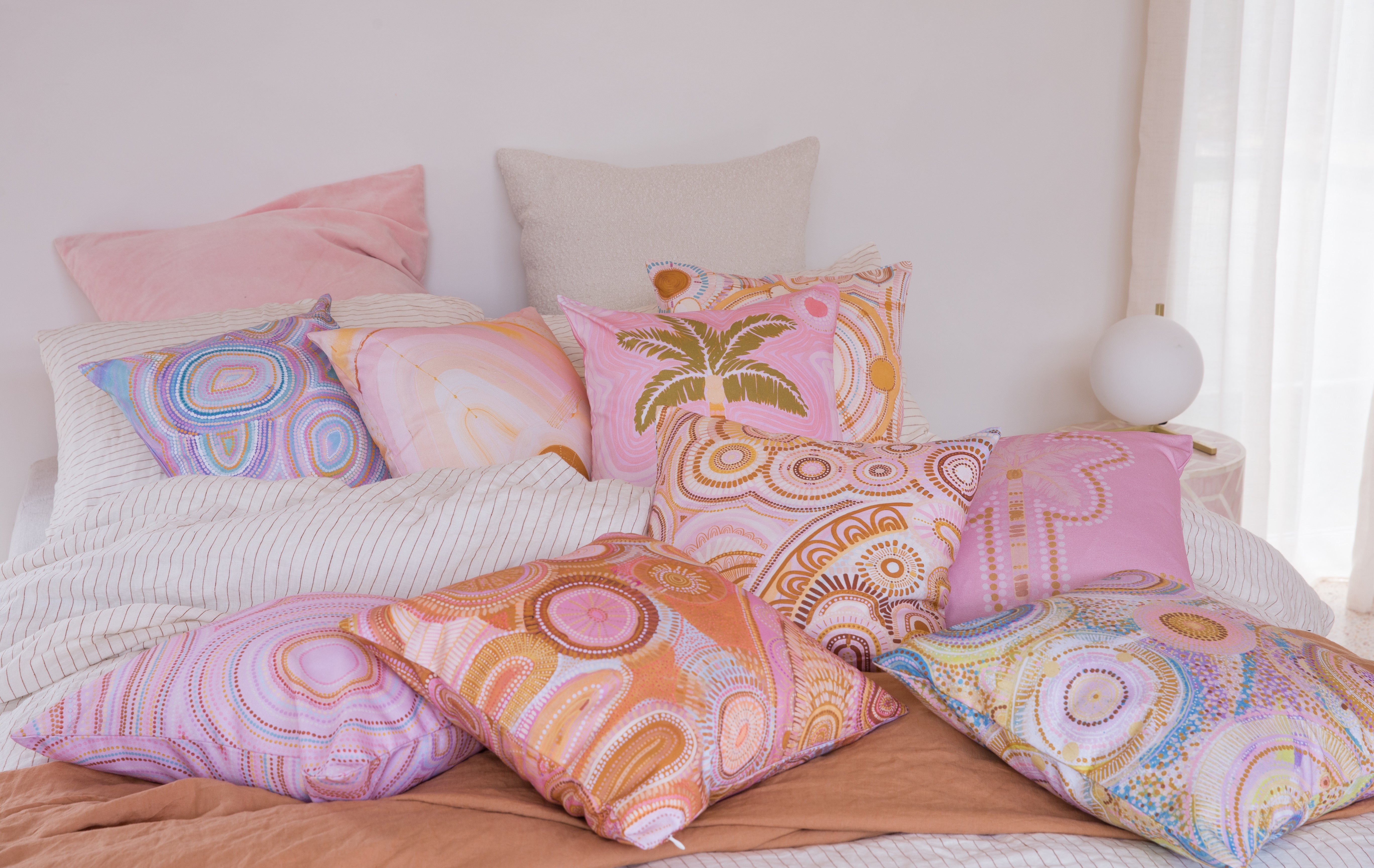 Rainbow - Organic Art cushion